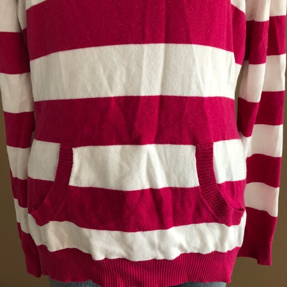 💙 U.S. Polo Assn Pink and White Stripe Sweater - Picture 5 of 6